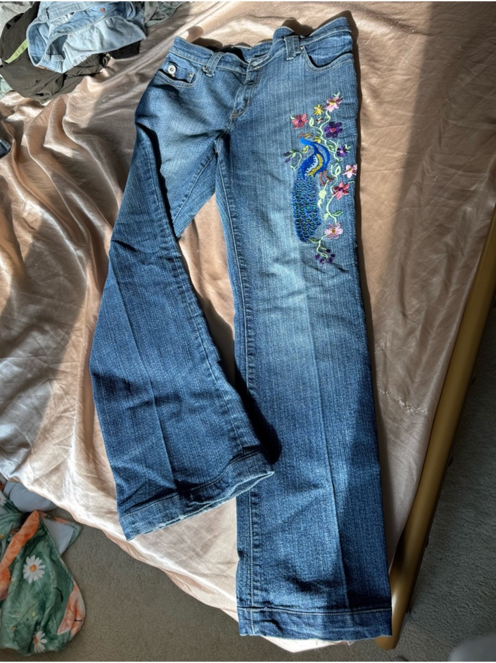 Vintage Embroidered Blue Women's Wide Leg Jean